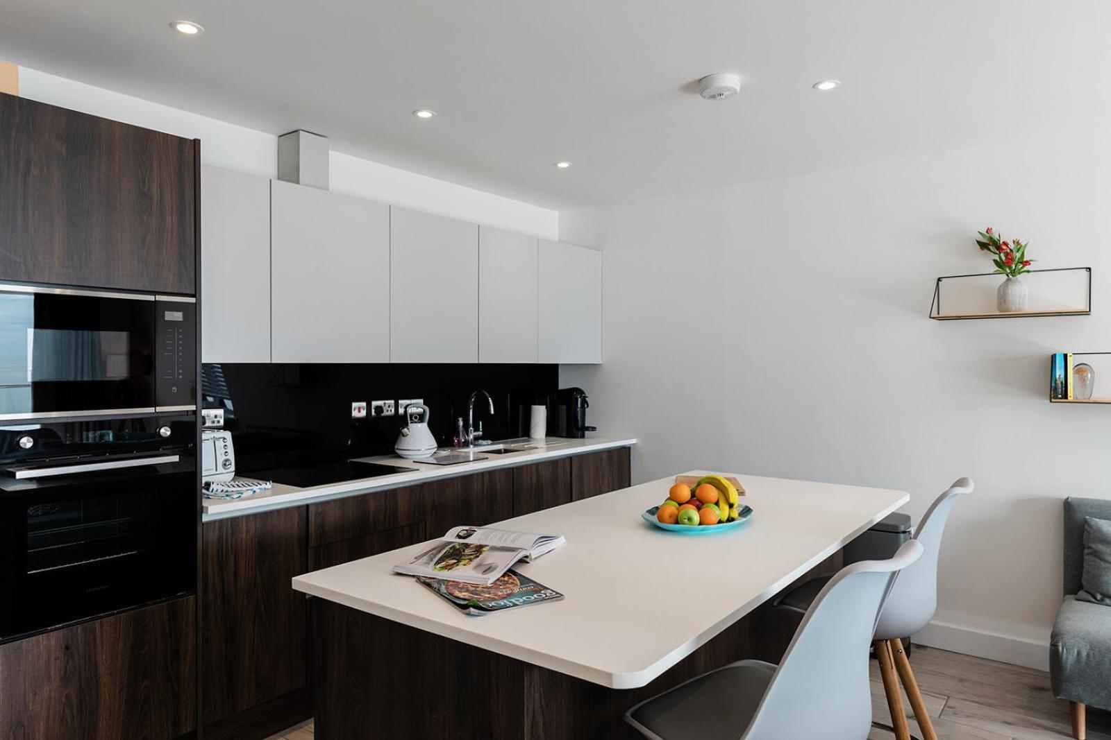 Royal Cliff Luxury Apartments - The Bay Sandown Eksteriør billede